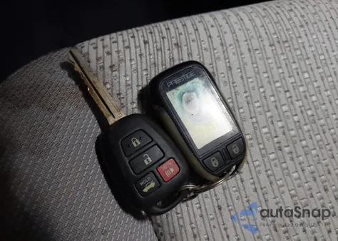 2014 Toyota Camry Le z USA, uszkodzony, nr VIN 4T1BF1FKXEU467654